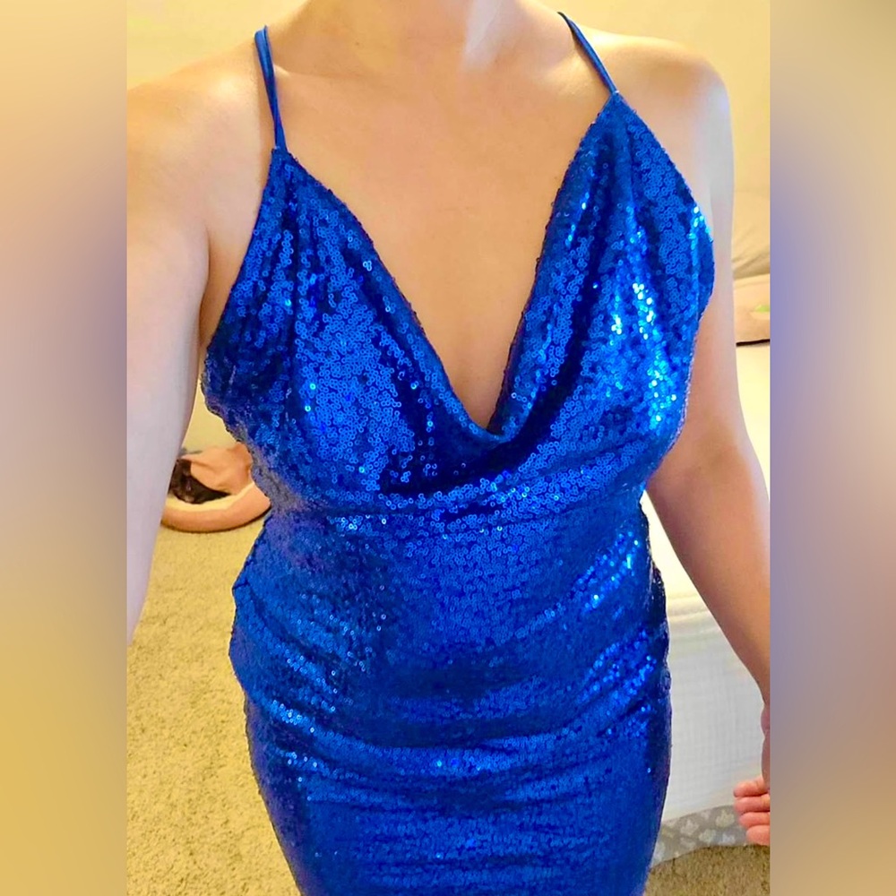 Prom dress/Evening Gown Size Med. Cocktail Dress
